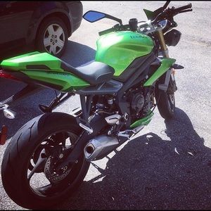 Meet your Posher, Derek